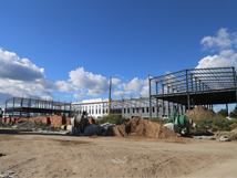 承德亞歐果仁有限公司在建杏核破碎、杏仁脫苦車間項(xiàng)目初見規(guī)模